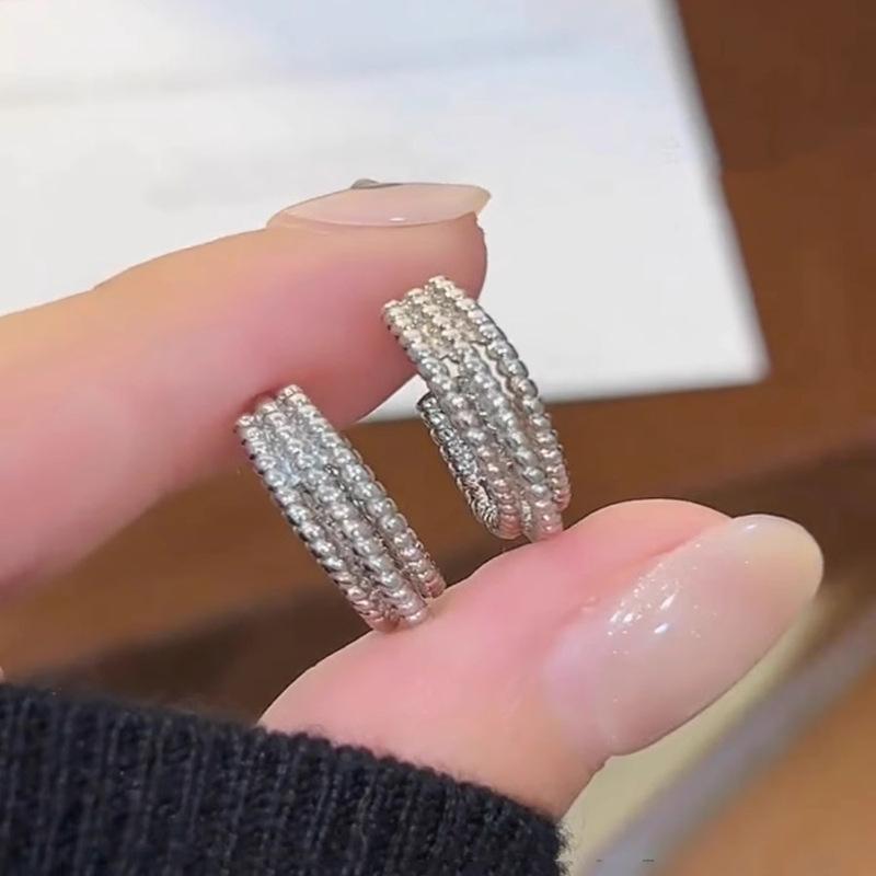 Three-layer twist Earing set